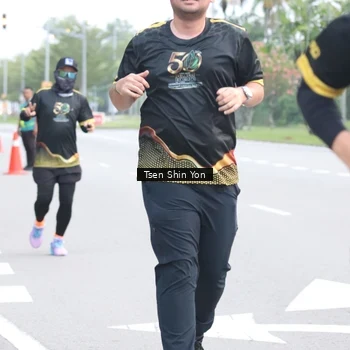 Runner Photo 7148829