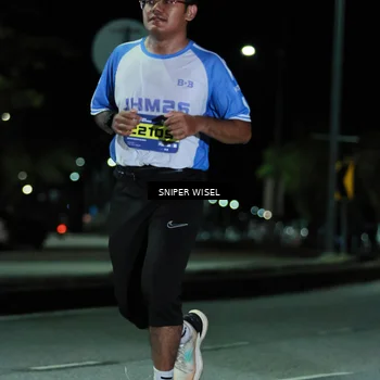 Runner Photo 7148996