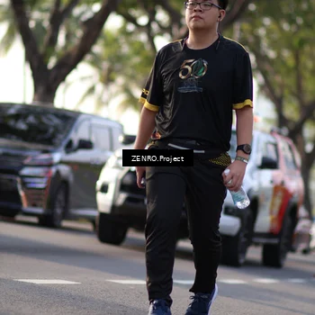 Runner Photo 7149006