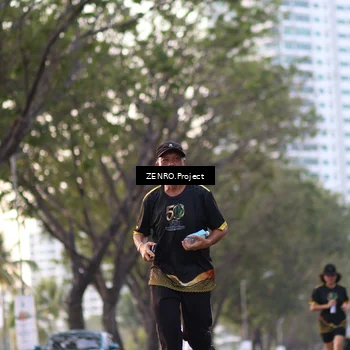 Runner Photo 7149009