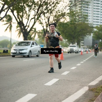 Runner Photo 7149119