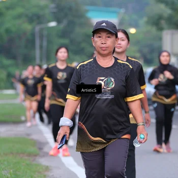 Runner Photo 7149133