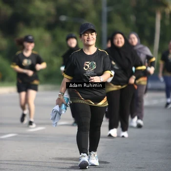 Runner Photo 7149344