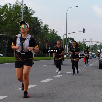 Runner Photo 7149348