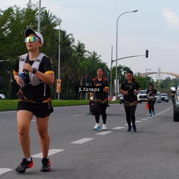 Runner Photo 7149370
