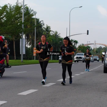 Runner Photo 7149417