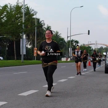 Runner Photo 7149449