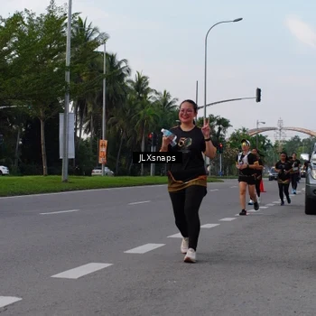 Runner Photo 7149459