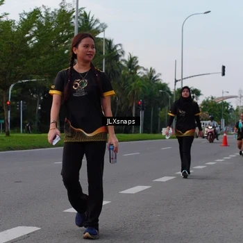 Runner Photo 7149467