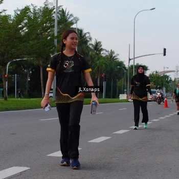 Runner Photo 7149476