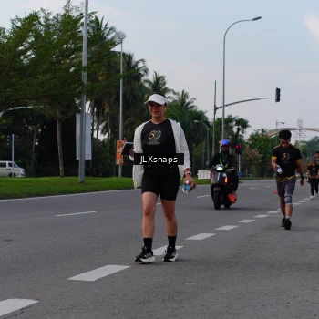 Runner Photo 7149499