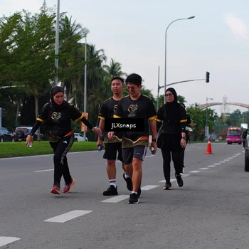 Runner Photo 7149645