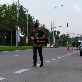 Runner Photo 7149653