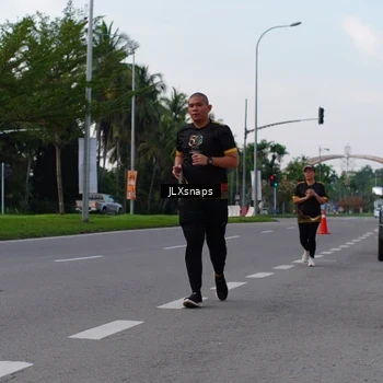 Runner Photo 7149666