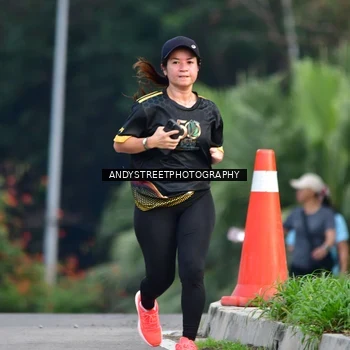 Runner Photo 7149690