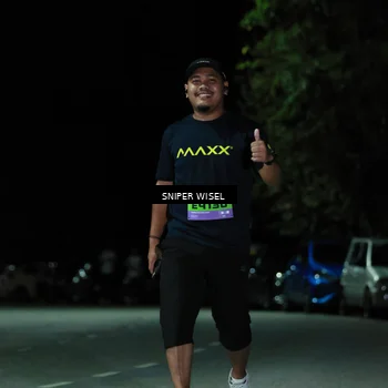 Runner Photo 7149714