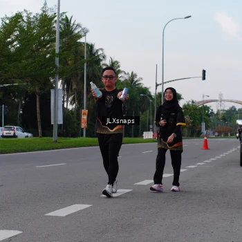 Runner Photo 7149754
