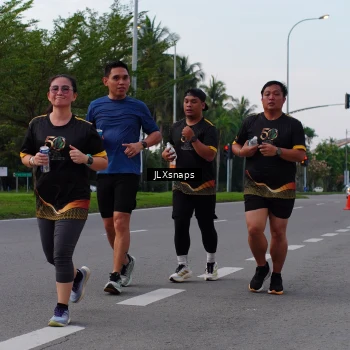 Runner Photo 7149796