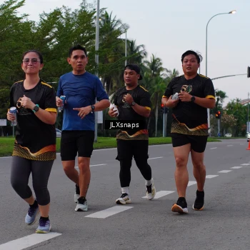Runner Photo 7149798