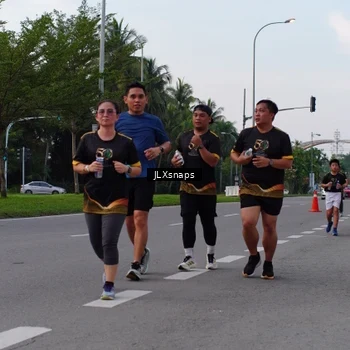 Runner Photo 7149799