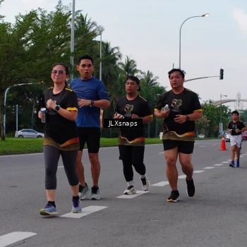 Runner Photo 7149803