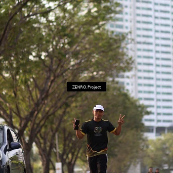 Runner Photo 7149878