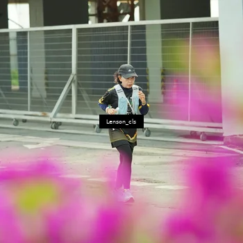 Runner Photo 7149880