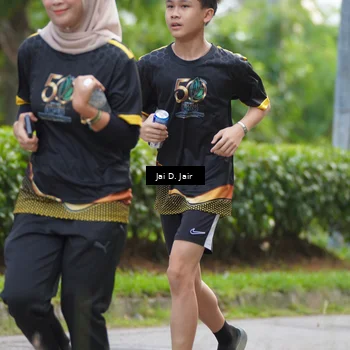 Runner Photo 7149944
