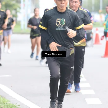 Runner Photo 7149953