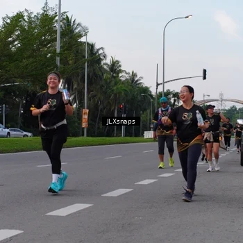 Runner Photo 7149980