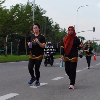 Runner Photo 7149993