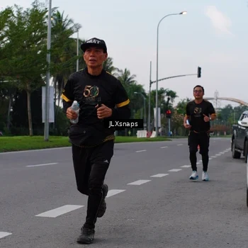 Runner Photo 7150255
