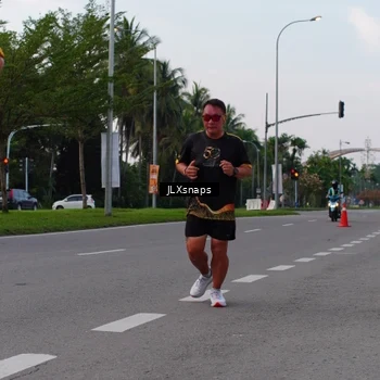 Runner Photo 7150316