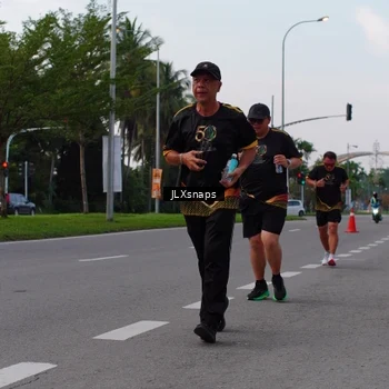 Runner Photo 7150362
