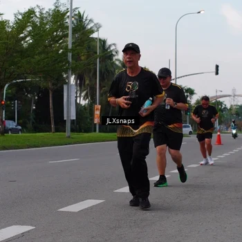 Runner Photo 7150365