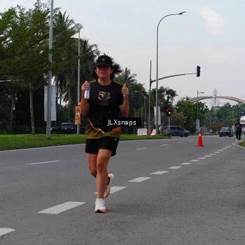 Runner Photo 7150458