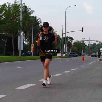 Runner Photo 7150473
