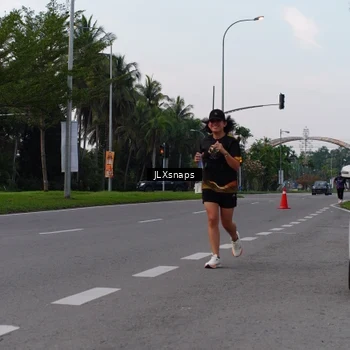 Runner Photo 7150476