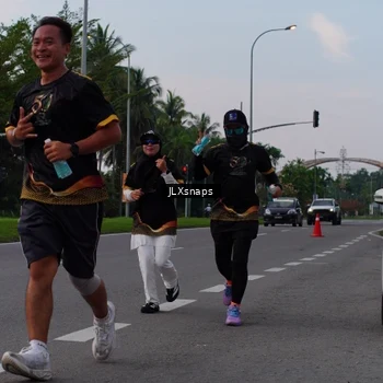 Runner Photo 7150696