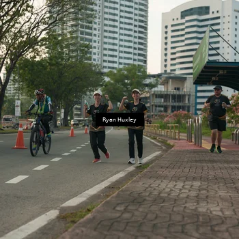 Runner Photo 7150711