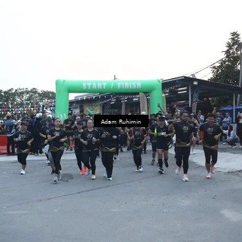 Runner Photo 7150760