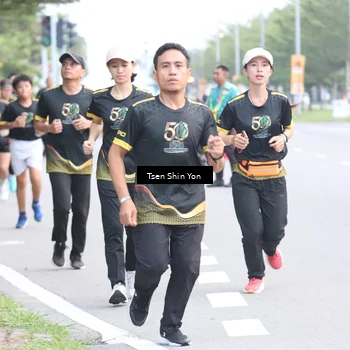 Runner Photo 7150767
