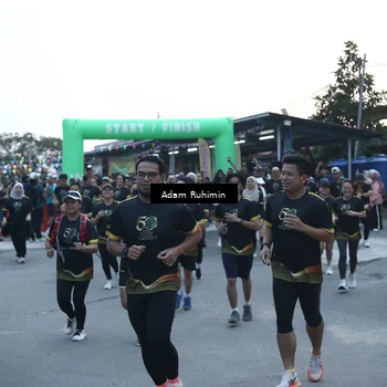 Runner Photo 7150812