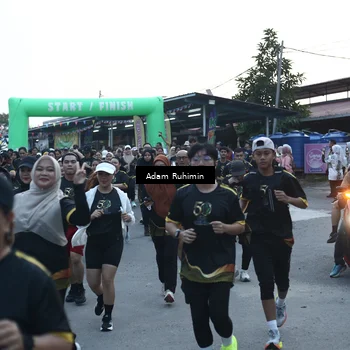Runner Photo 7150881