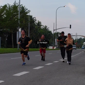 Runner Photo 7150883
