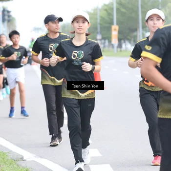 Runner Photo 7150898