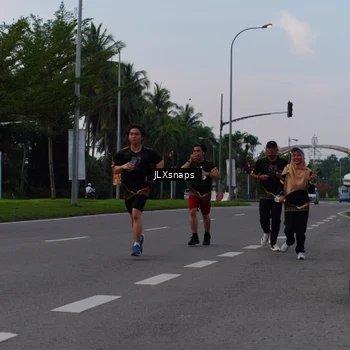 Runner Photo 7150964