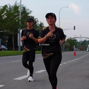 Runner Photo 7150985