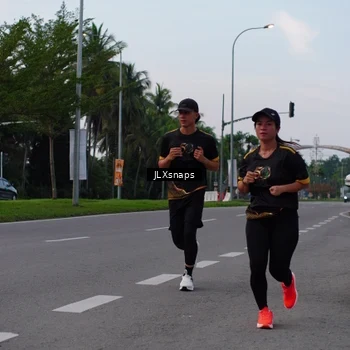 Runner Photo 7150987