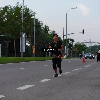 Runner Photo 7151018